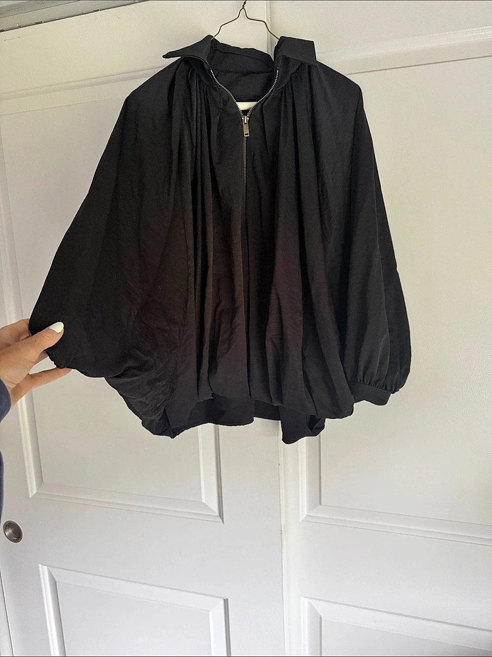 😍 VIRAL NWOT ZARA NEVER WORN Black Zip Front Bomber Jacket